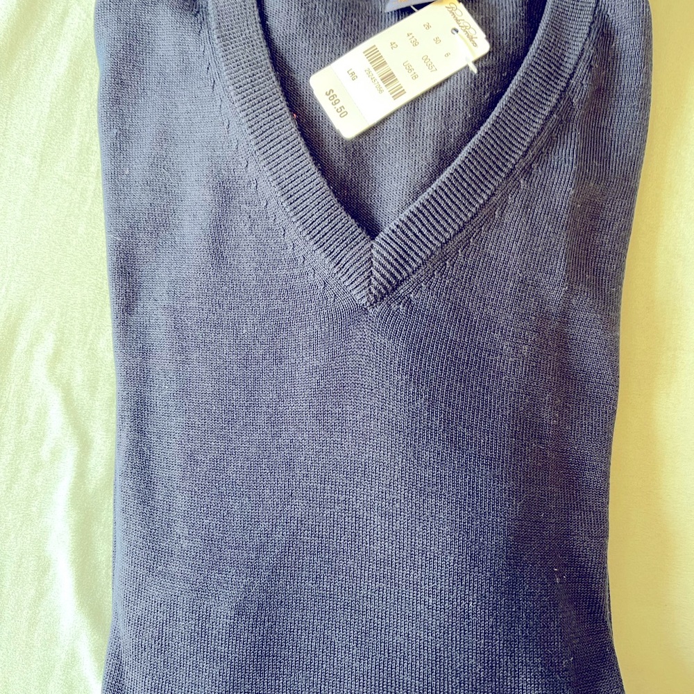 Brooks Brothers sweater. Navy Blue. Never worn.